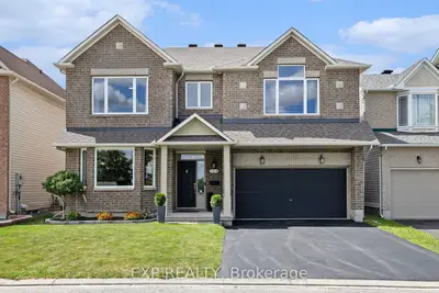 Detached in Barrhaven