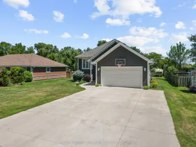 Detached in Southwest Middlesex