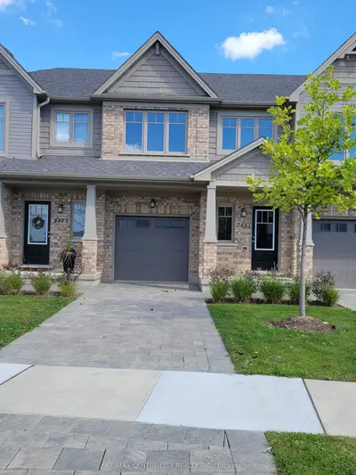 Condo Townhouse in London North