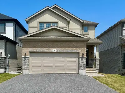Detached in Belleville