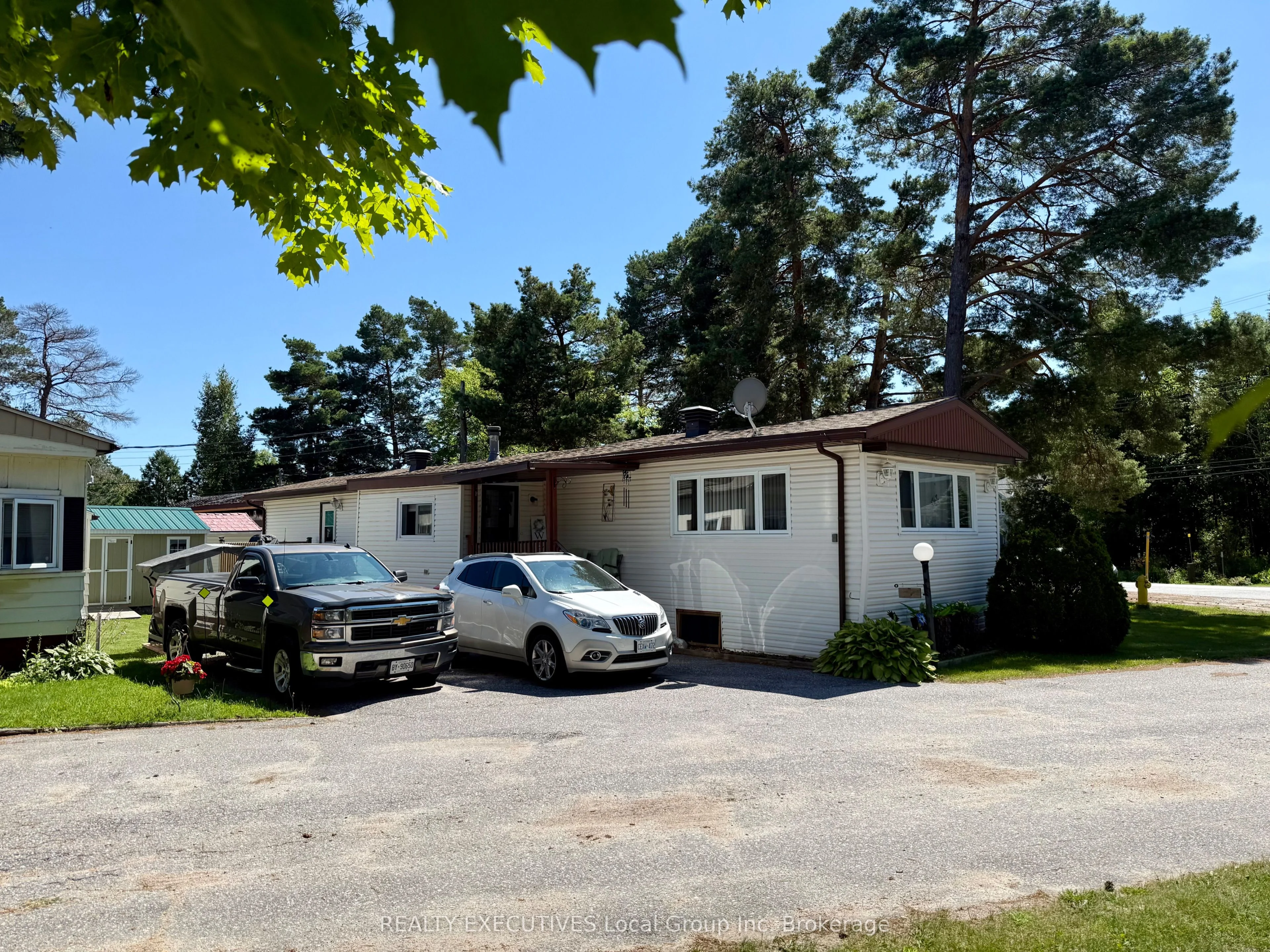 208 Little Down Lane 9, North Bay, ON P1B 8G2