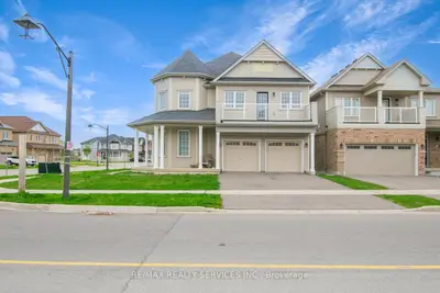 Detached in Brantford