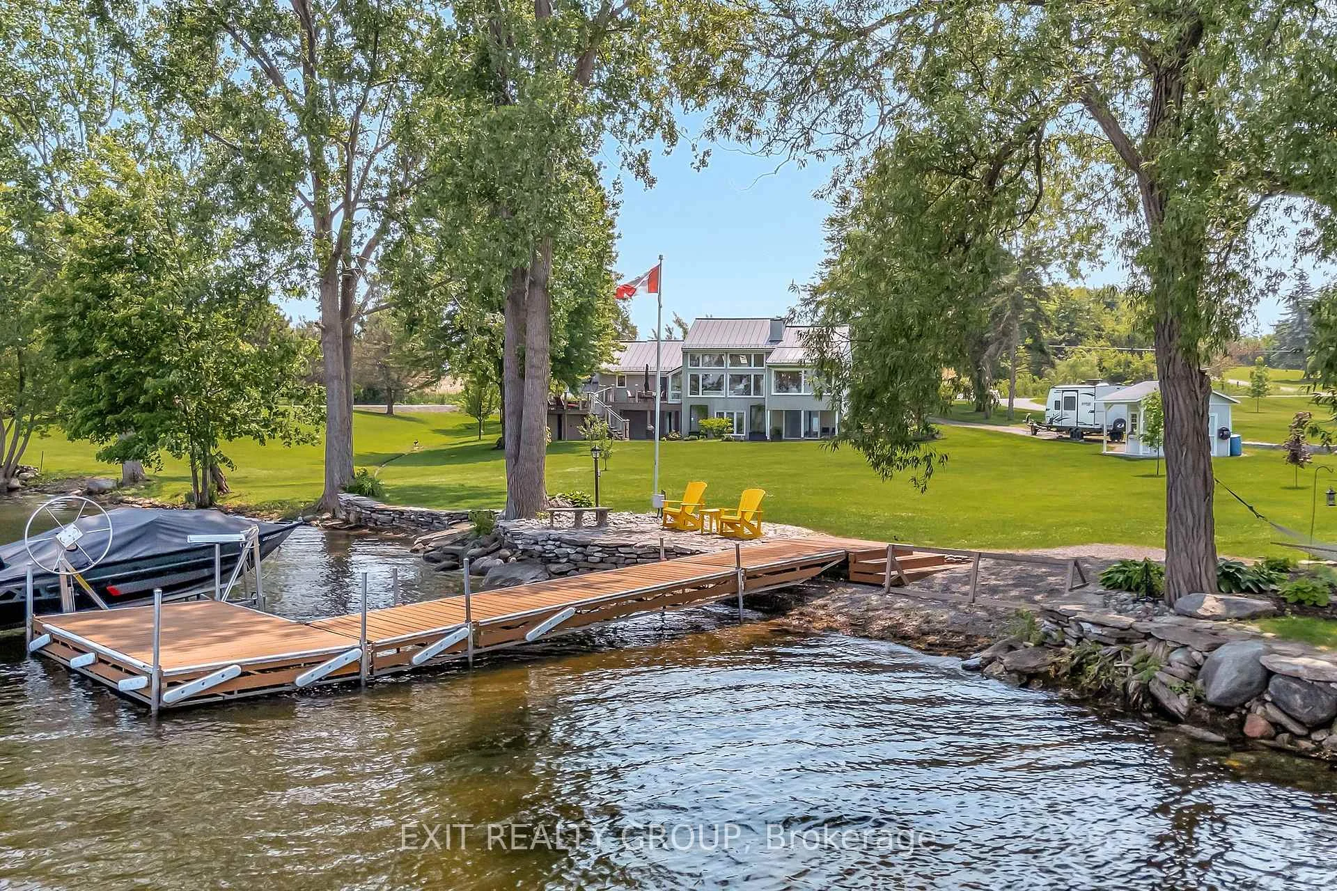 652 County Rd 3 , Prince Edward County, ON K8N 4Z1