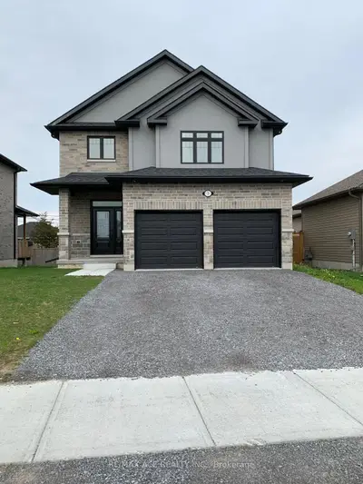 Detached in Belleville