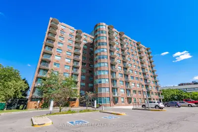 Condo Apartment in Hunt Club - South Keys and Area