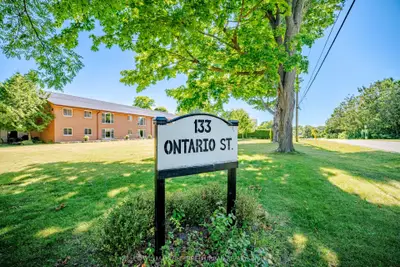 Condo Apartment in Cobourg