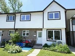 Condo Townhouse in Kitchener