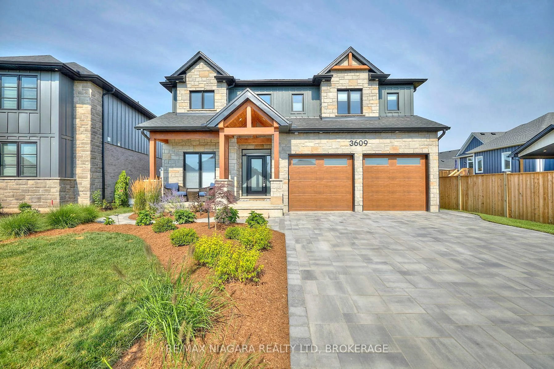 3609 CANFIELD Crescent, Fort Erie, ON L0S 1S0