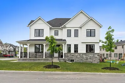 Detached in Barrhaven