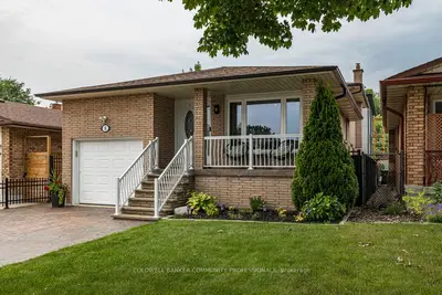 Detached in Hamilton