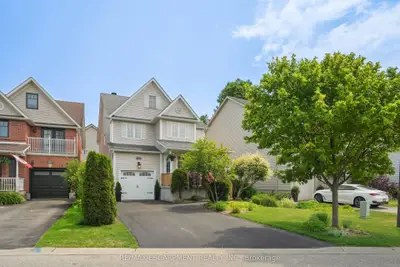 Detached in Guelph/Eramosa