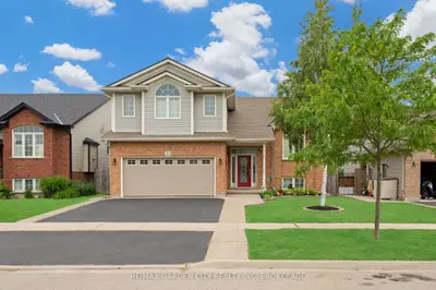 Detached in West Lincoln