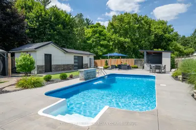 Detached in London East