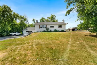 Detached in Tyendinaga