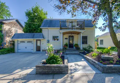 Detached in Wilmot