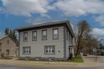 Semi-Detached in Wellington North