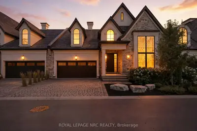 Condo Townhouse in Niagara-on-the-Lake