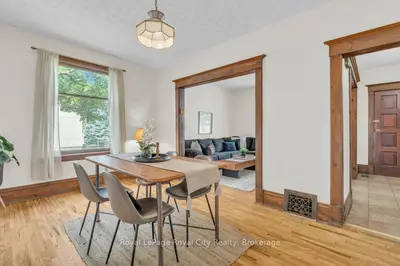 Detached in Guelph