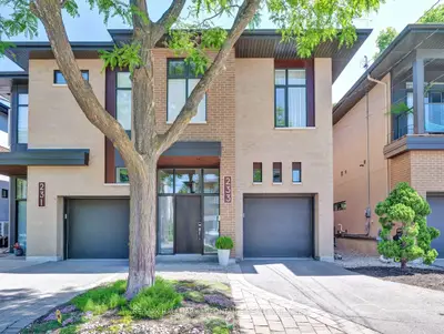 Semi-Detached in Tunneys Pasture and Ottawa West