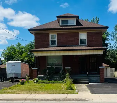Duplex in Niagara Falls