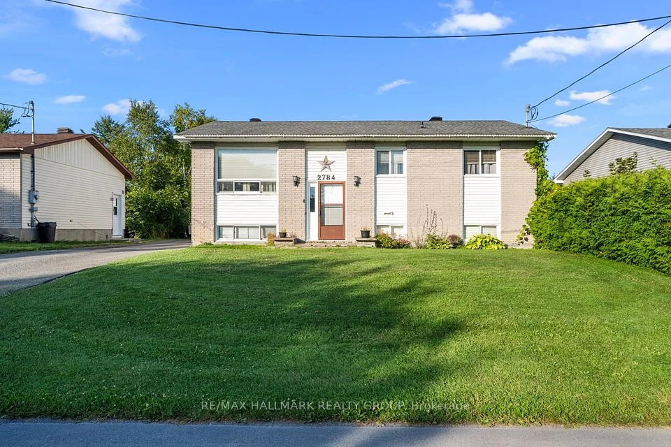 2784 Leonard Street, Clarence-Rockland, ON K4K 1A4
