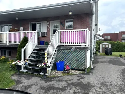 Duplex in Hawkesbury