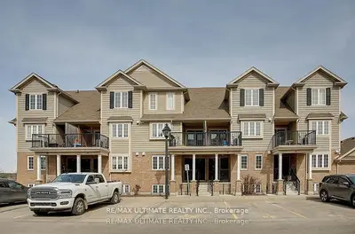 Condo Townhouse in Guelph