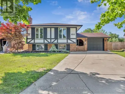 Detached in Windsor