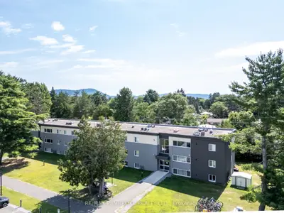 Condo Apartment in Deep River
