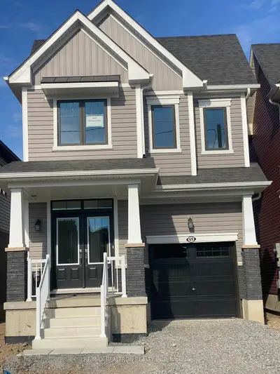 Detached in Thorold