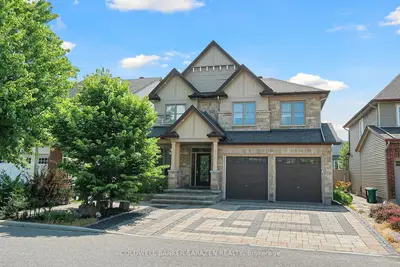 Detached in Barrhaven