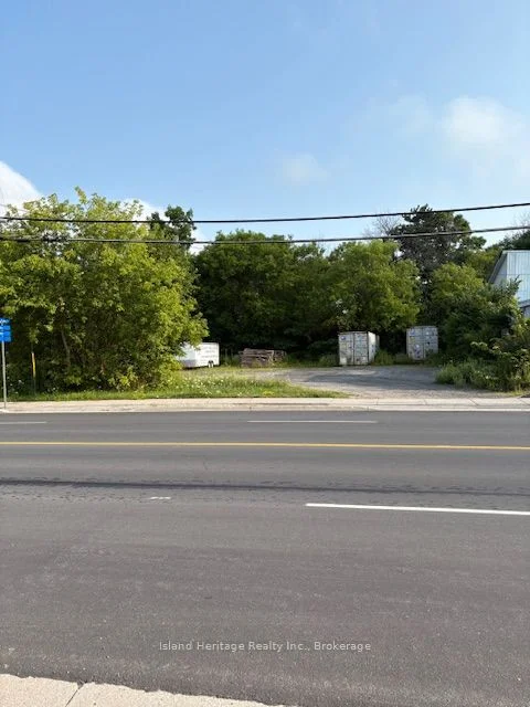 18 BOWES Street, Parry Sound, ON P2A 2K8