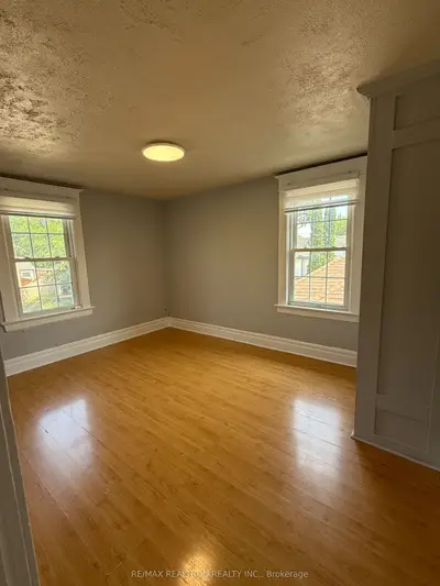 Triplex in St. Catharines