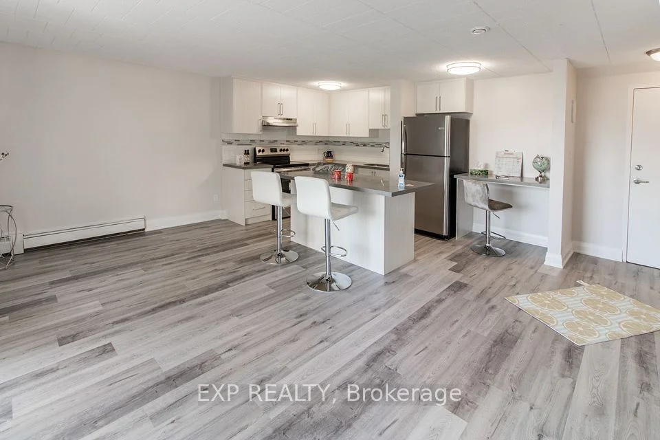 6287 O'neil Street 23, Niagara Falls, ON L2J 1M6