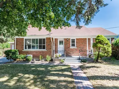 Detached in Kitchener
