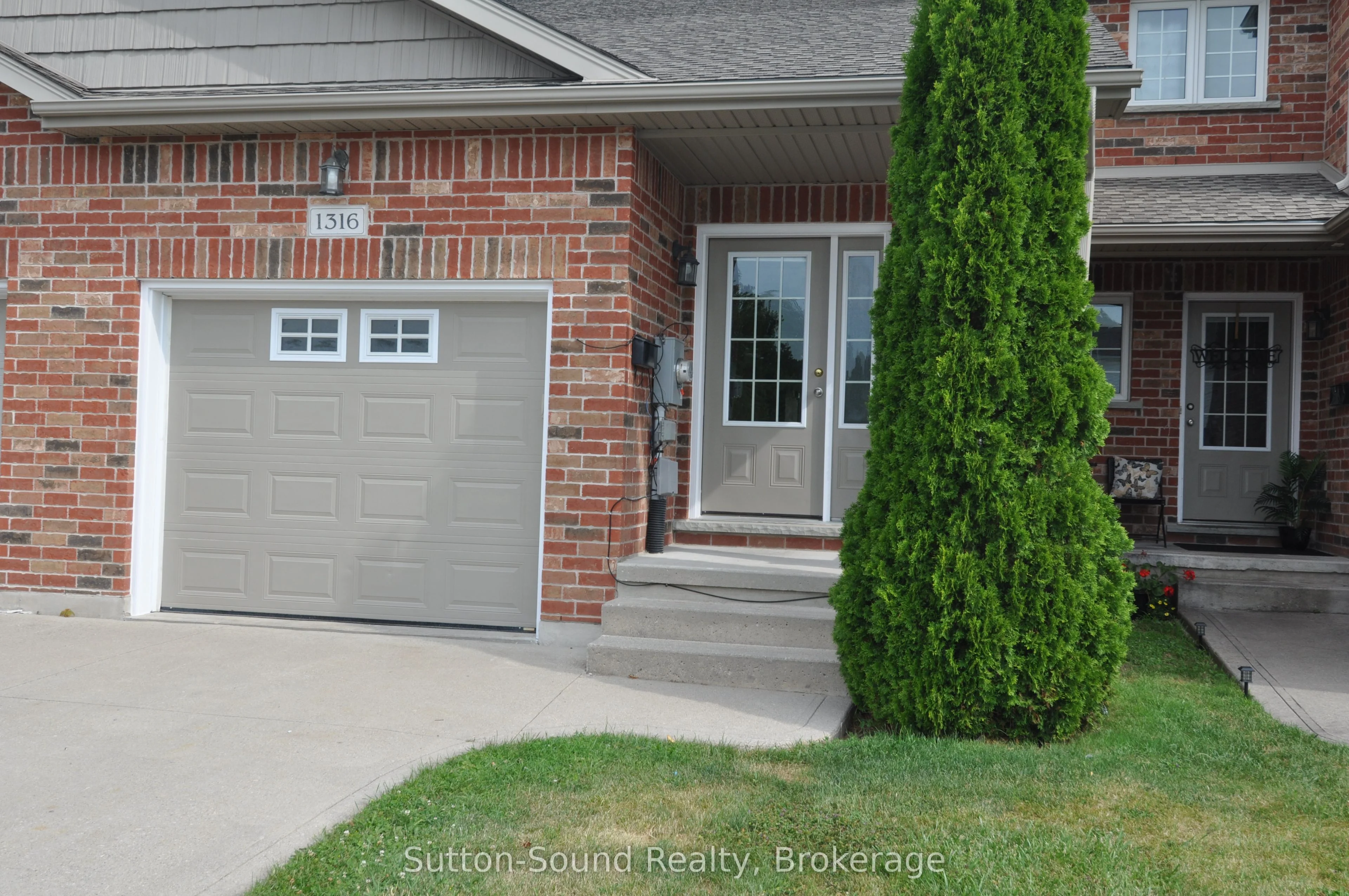 1316 15th Street 'b' Street E, Owen Sound, ON N4K 6N1