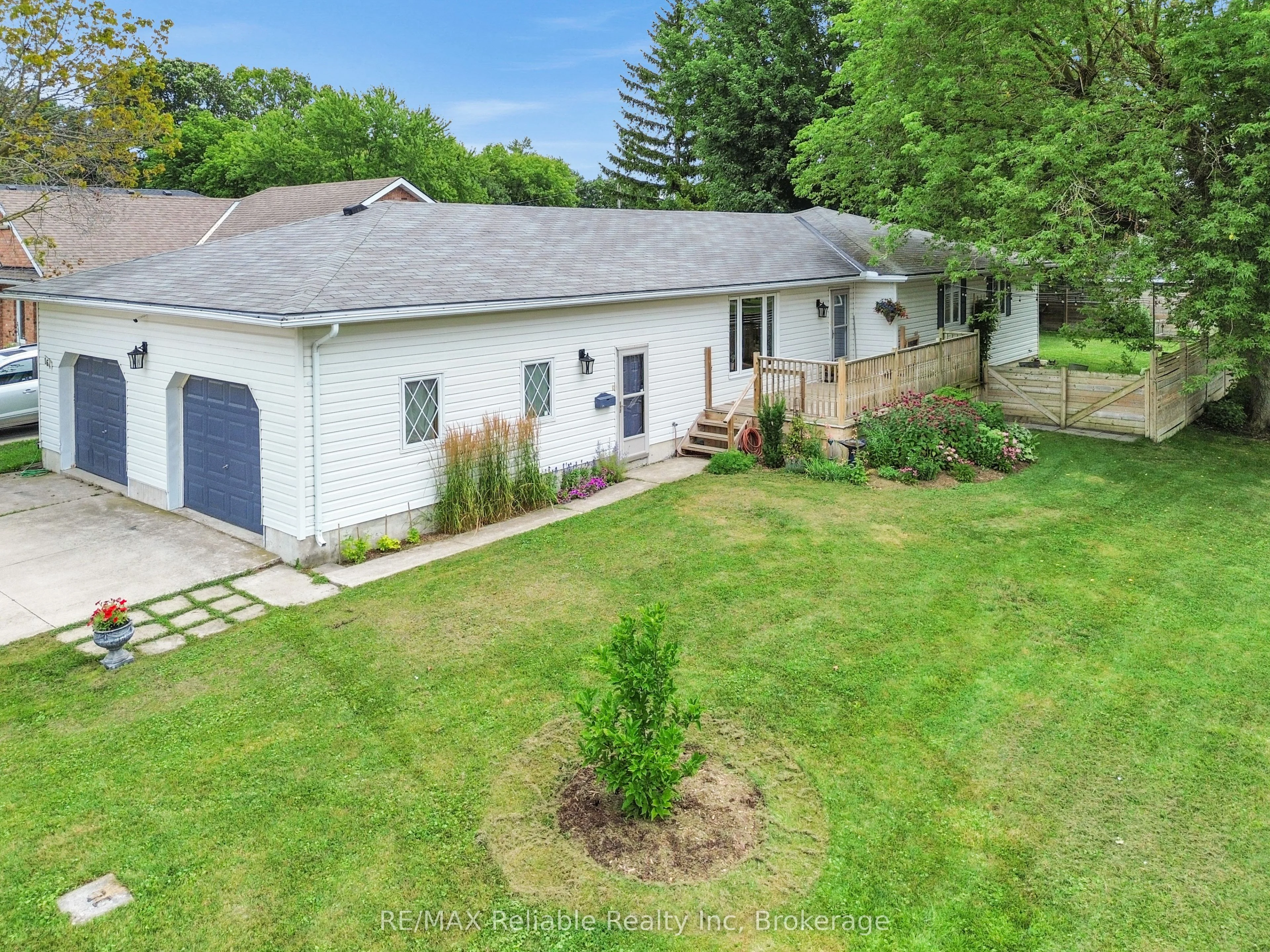 164 Sills Street, Huron East, ON N0K 1W0
