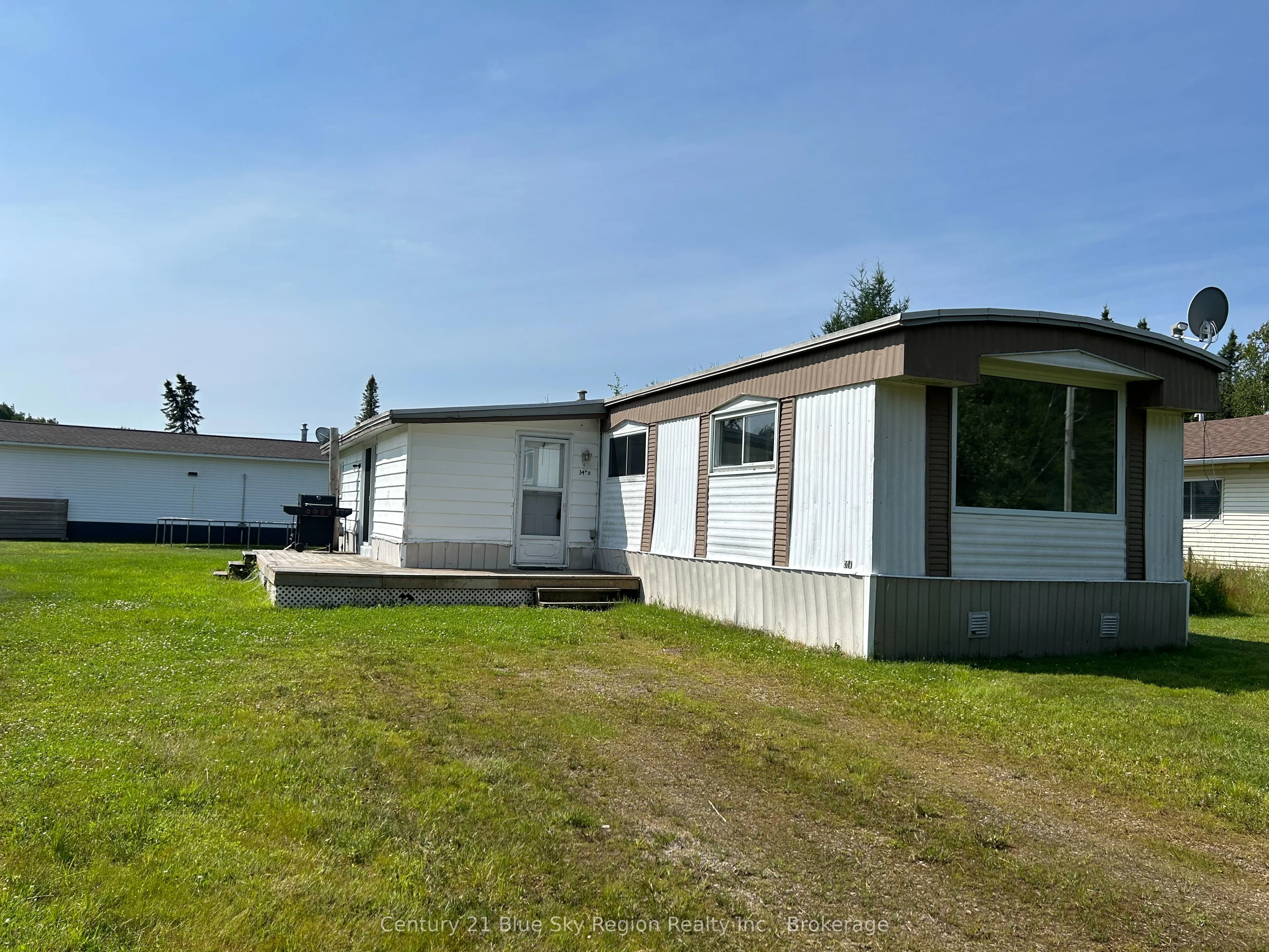 5887 HIGHWAY 11 N 34D, North Bay, ON P0H 1P0