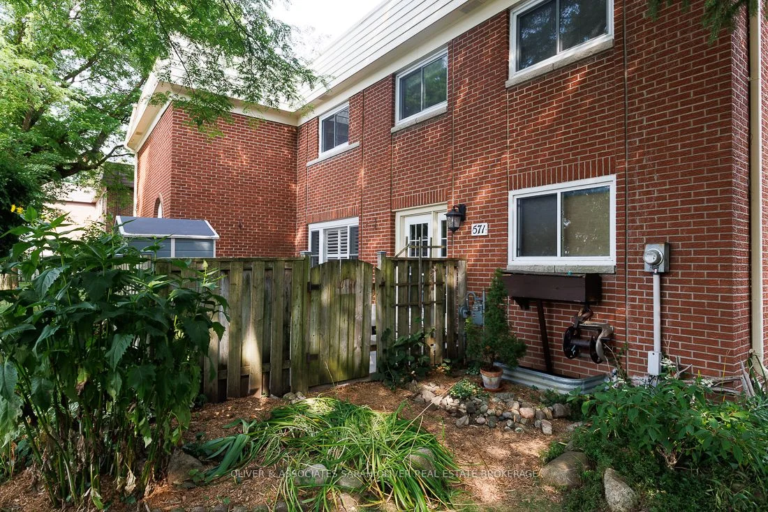 571 Gainsborough Road, London North, ON N6G 2C5