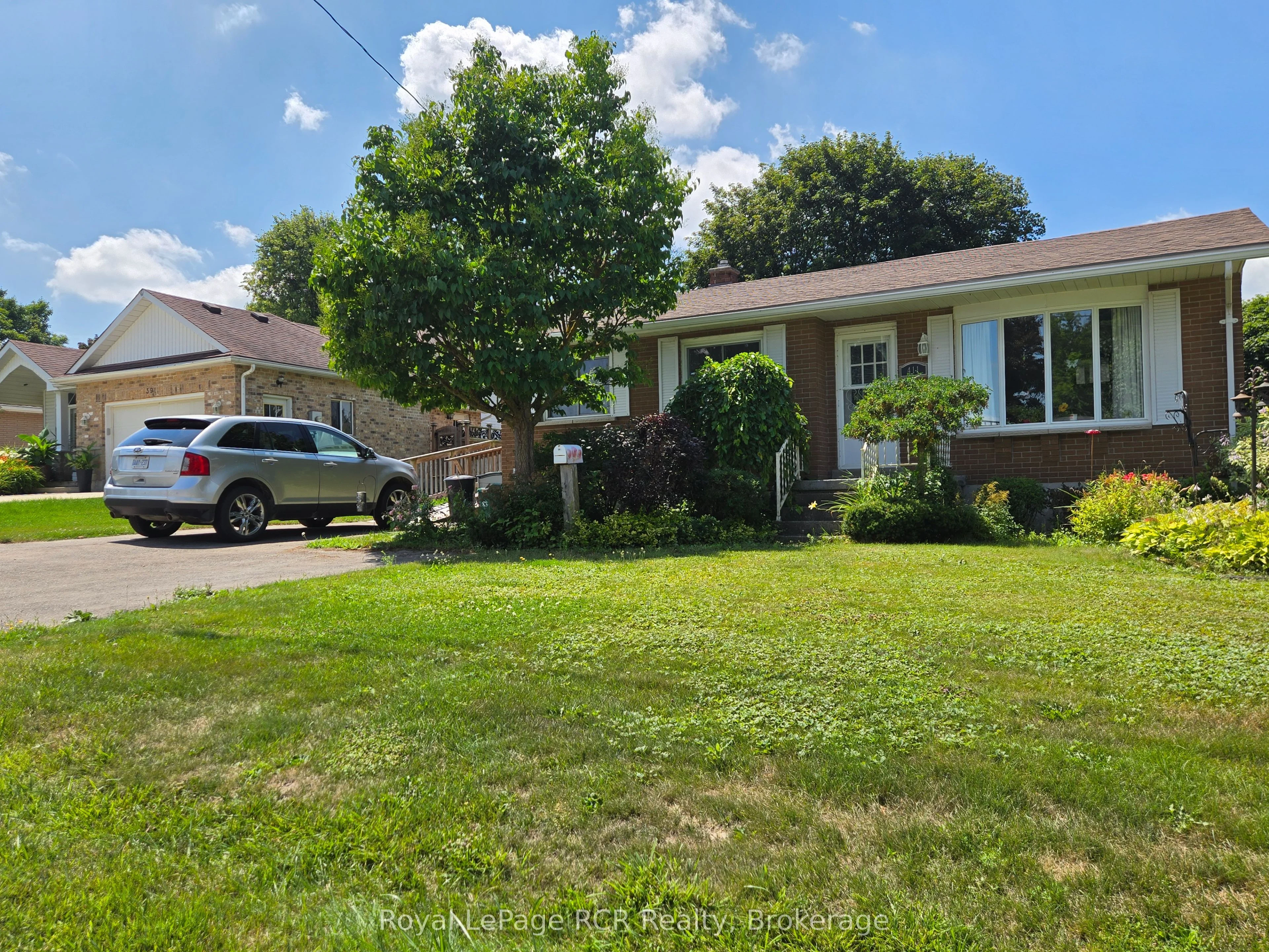 411 York Street, Wellington North, ON N0G 2L3