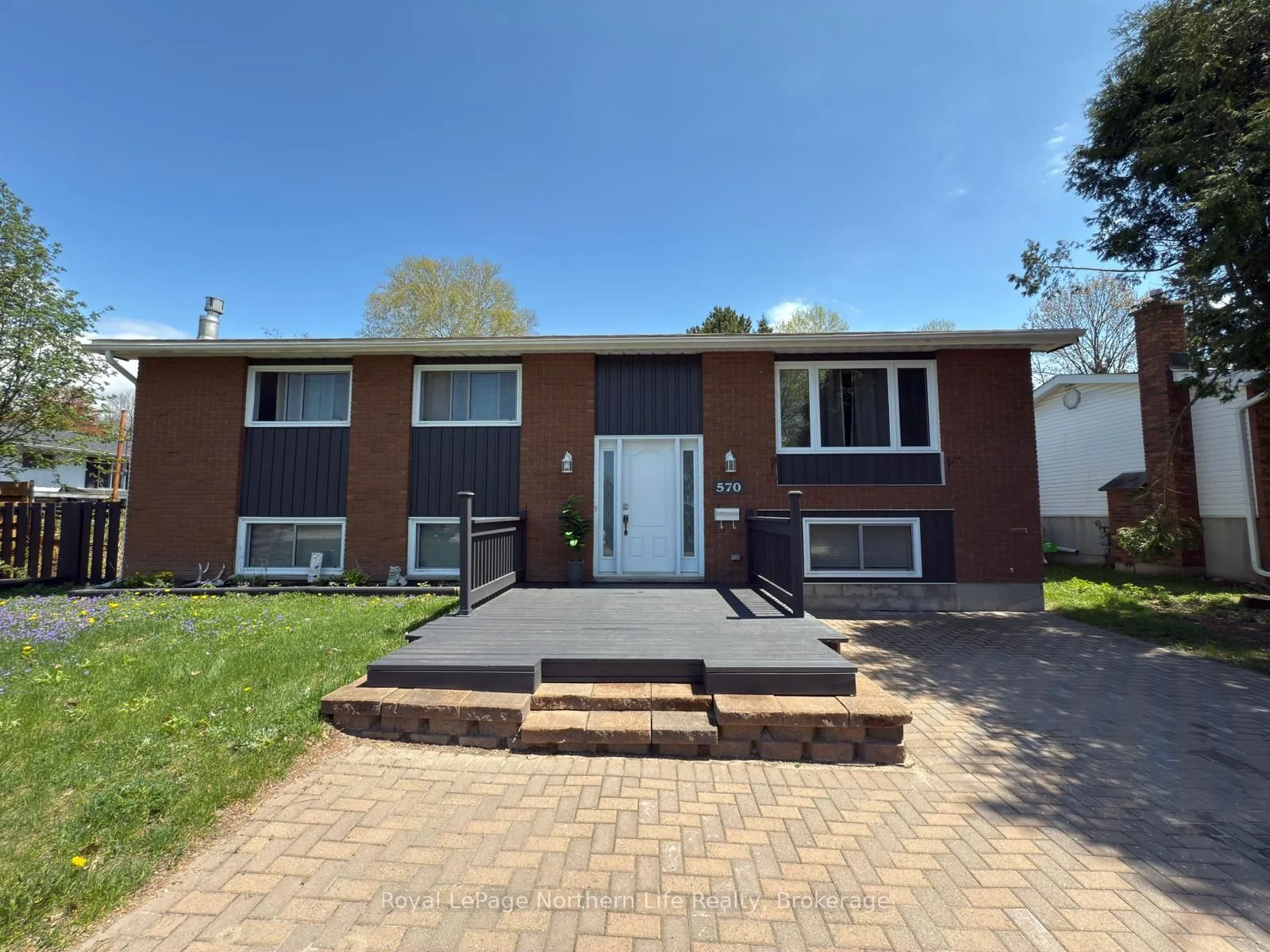 570 Ursula Street, North Bay, On P1b 8m8