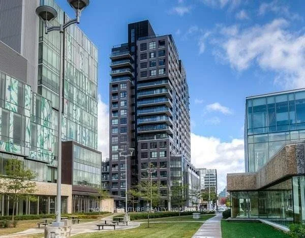 1 Victoria Street 1712, Kitchener, On N2g 0b5
