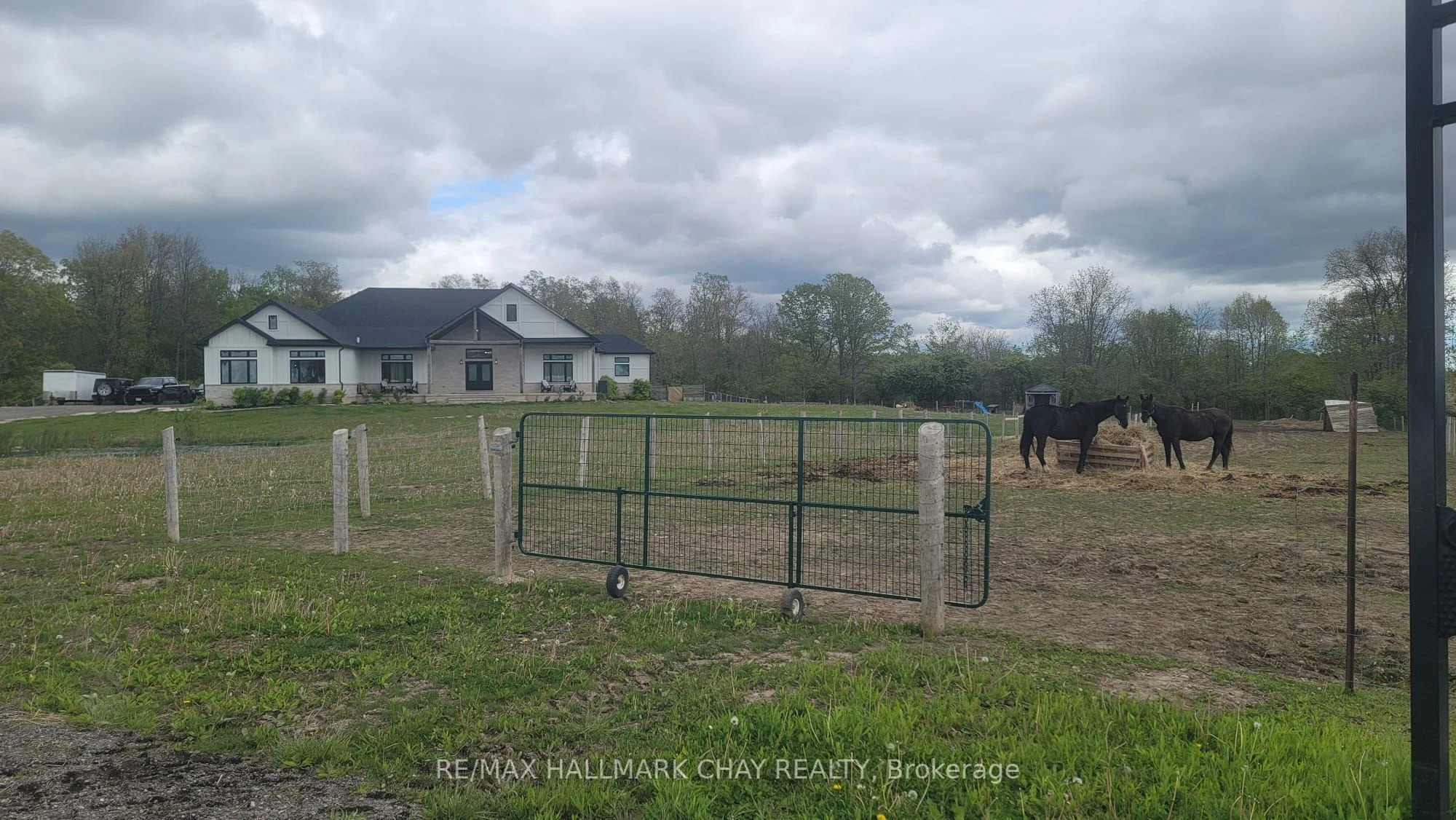 21298 Springfield Road, Strathroy-caradoc, On N0l 1t0