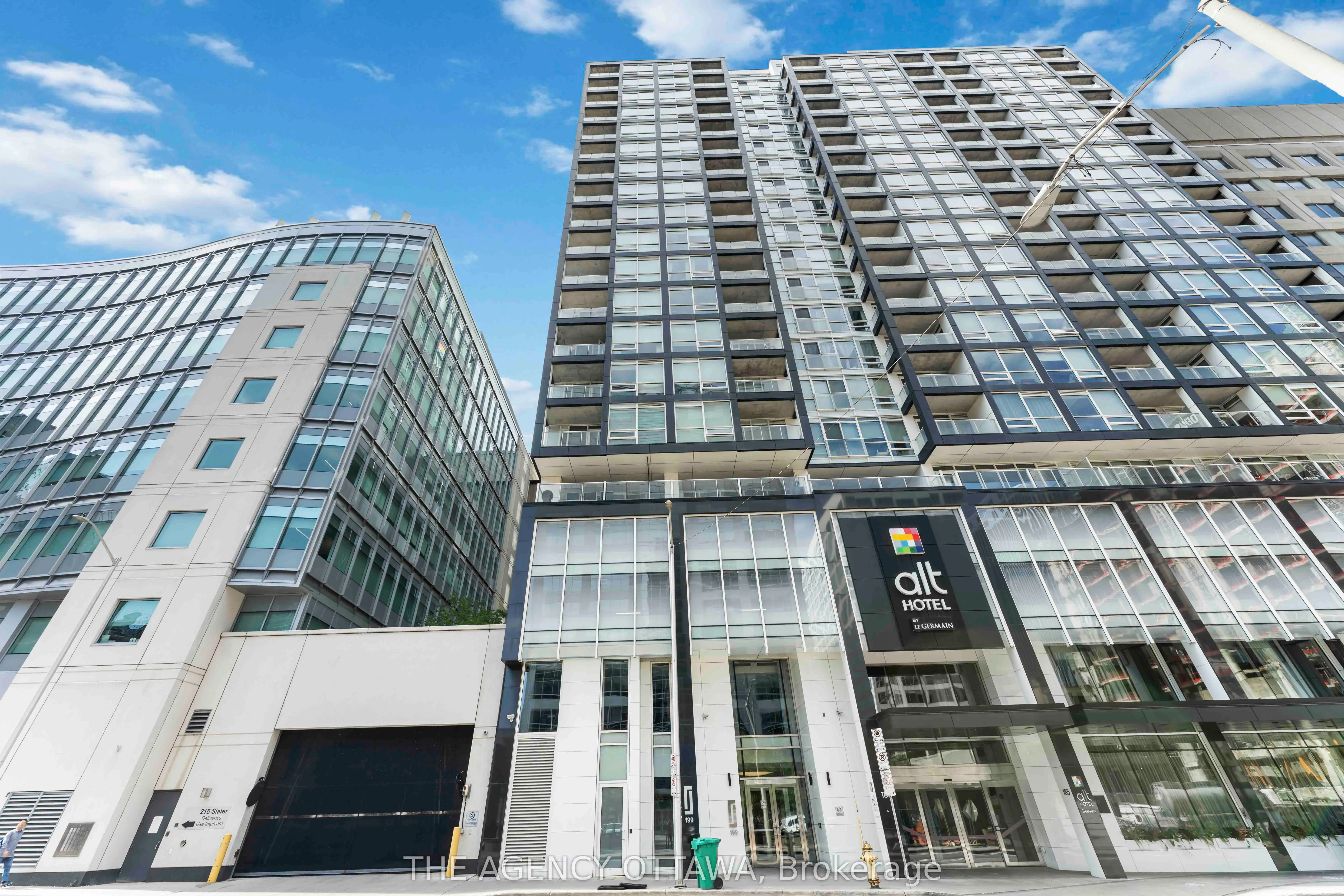 199 Slater Street 2010, Ottawa Centre, ON K1P 5N5