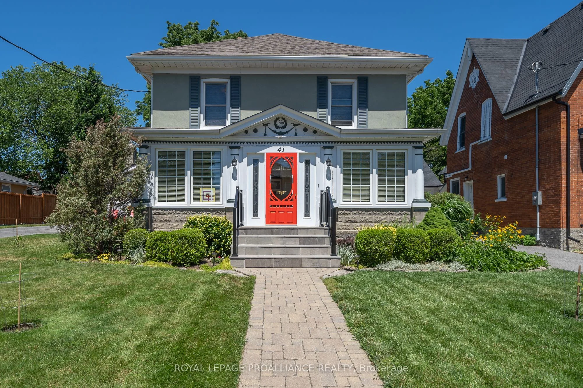 41 King Street, Prince Edward County, On K0k 2t0