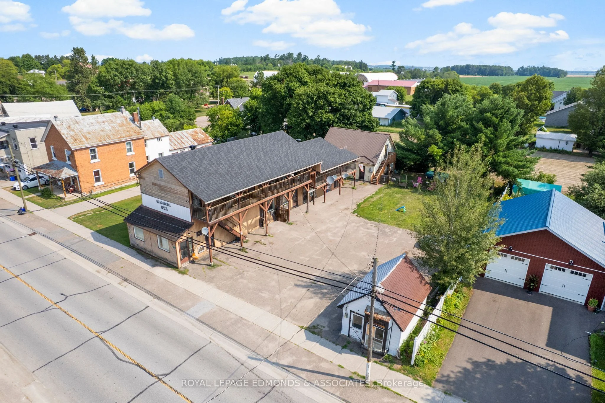 1806 Beachburg Road, Whitewater Region, ON K0J 1C0