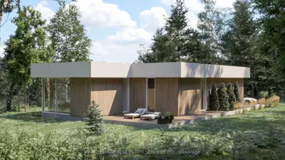Detached in Quebec