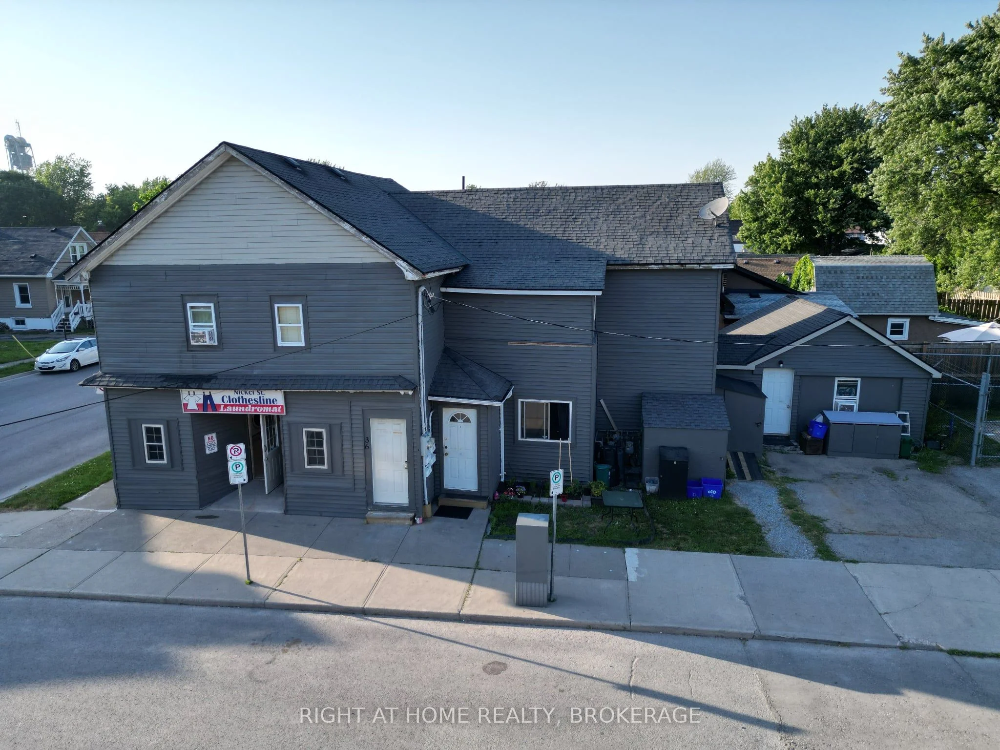 36 Nickel Street, Port Colborne, On L3k 1b2
