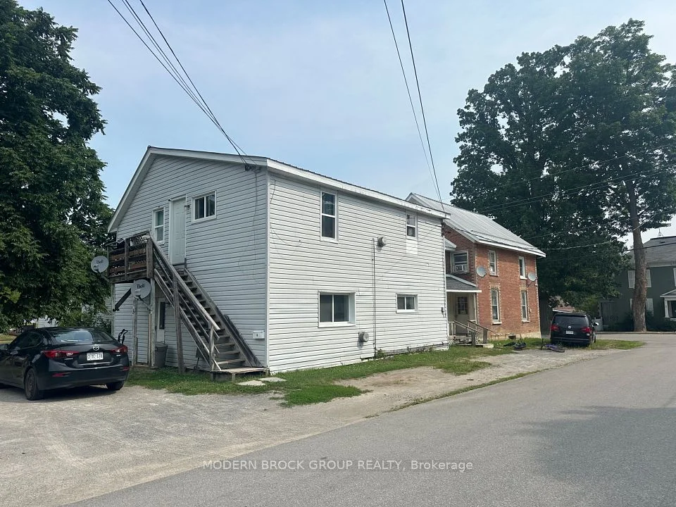 6 Victoria Street, Athens, On K0e 1b0