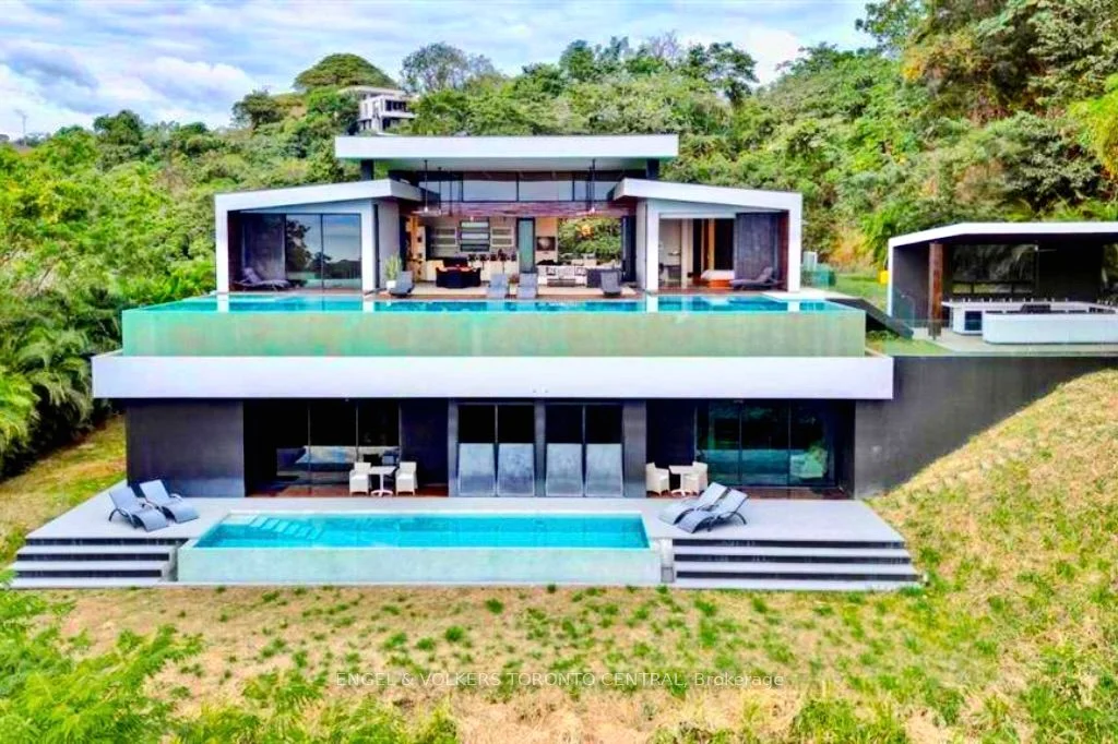 0 Cuajiniquil De La Cruz , Costa Rica